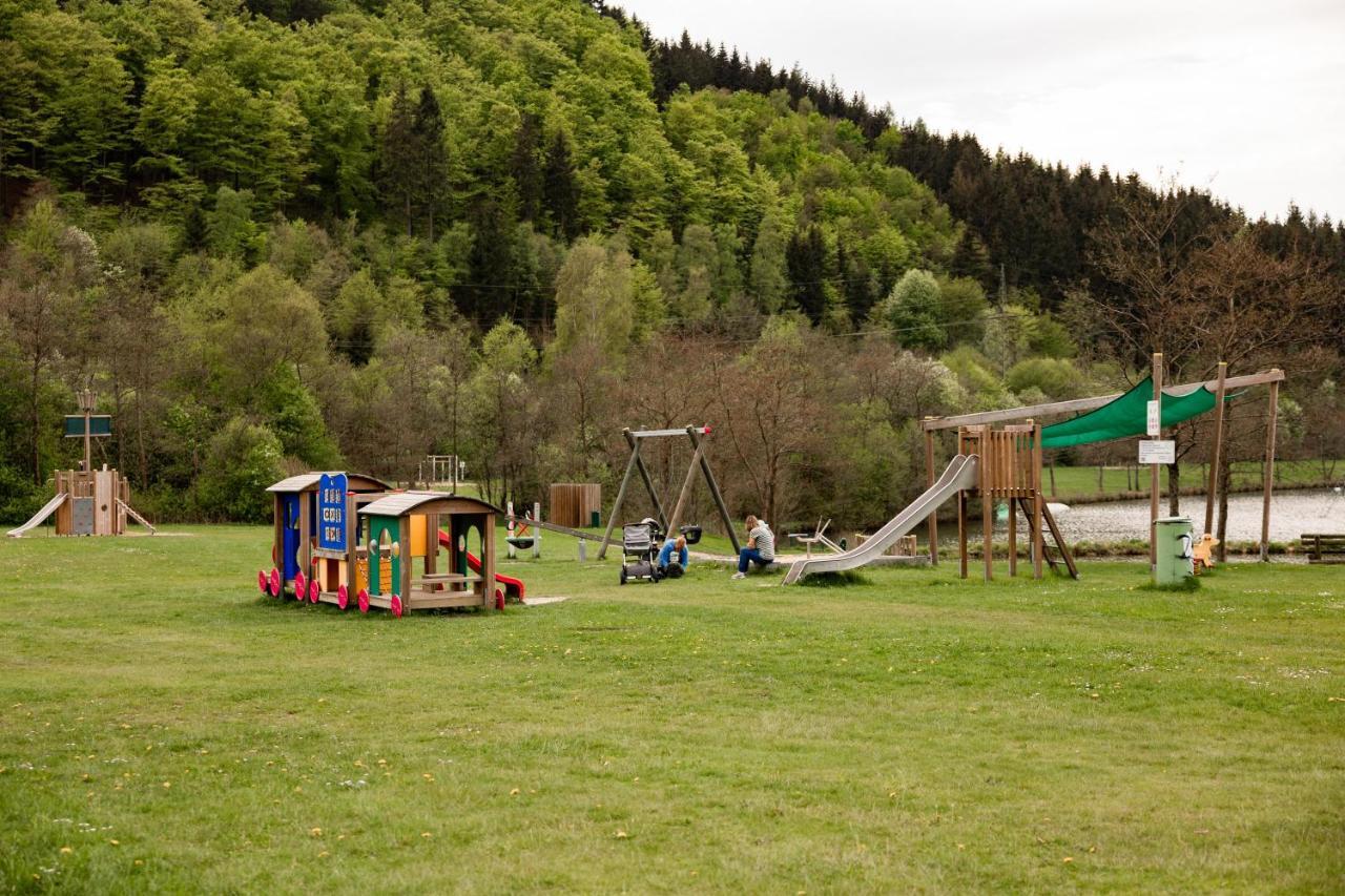 Ferienwohnung Mit Seeblick — Sport Und Erholung Winterberg Luaran gambar