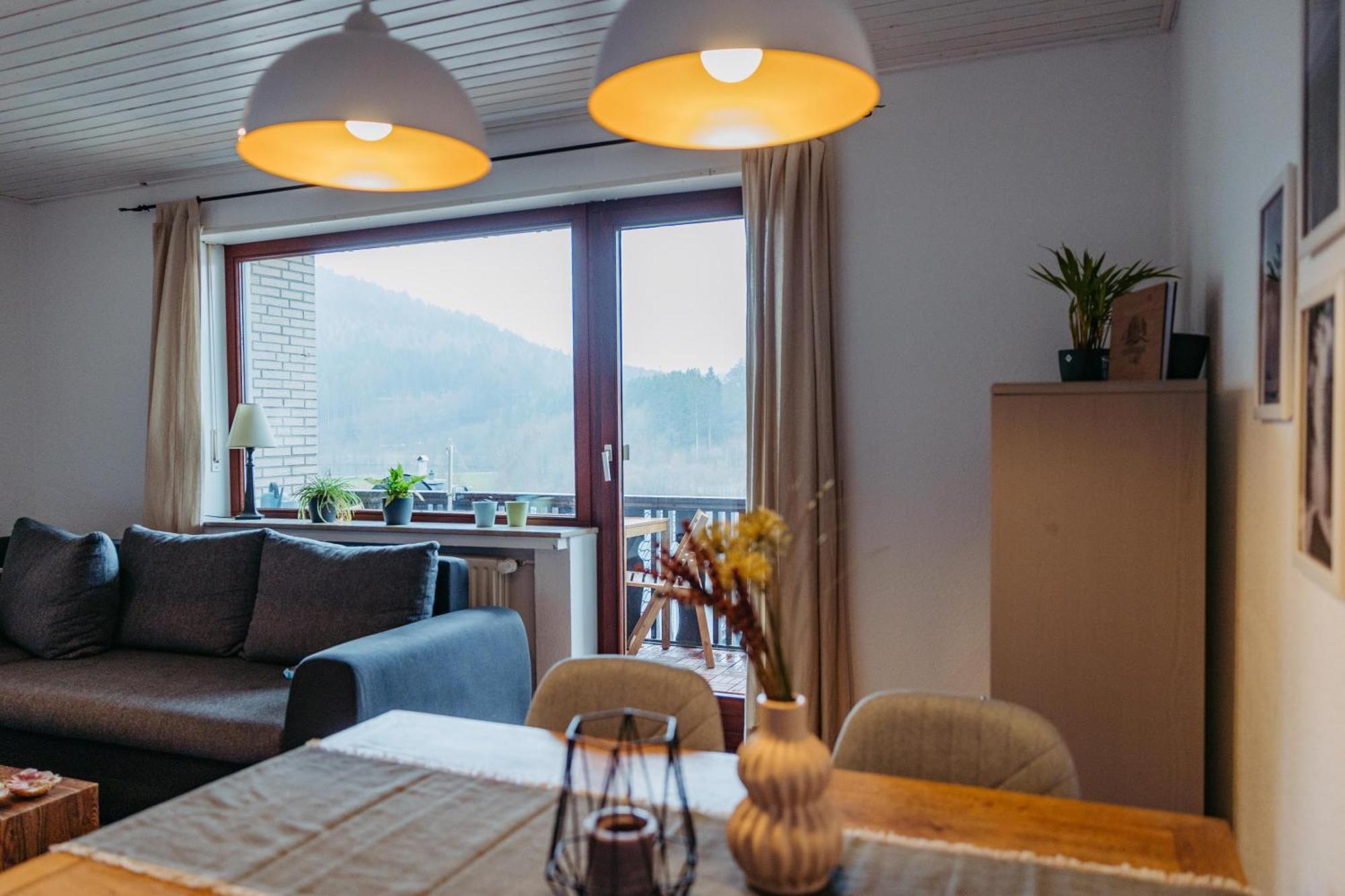 Ferienwohnung Mit Seeblick — Sport Und Erholung Winterberg Luaran gambar